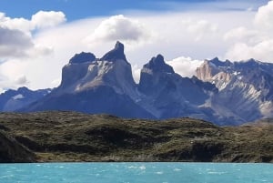 Puerto Natales: Hele dag Torres del Paine Tour