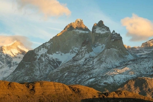 Puerto Natales: Hele dag Torres del Paine Tour