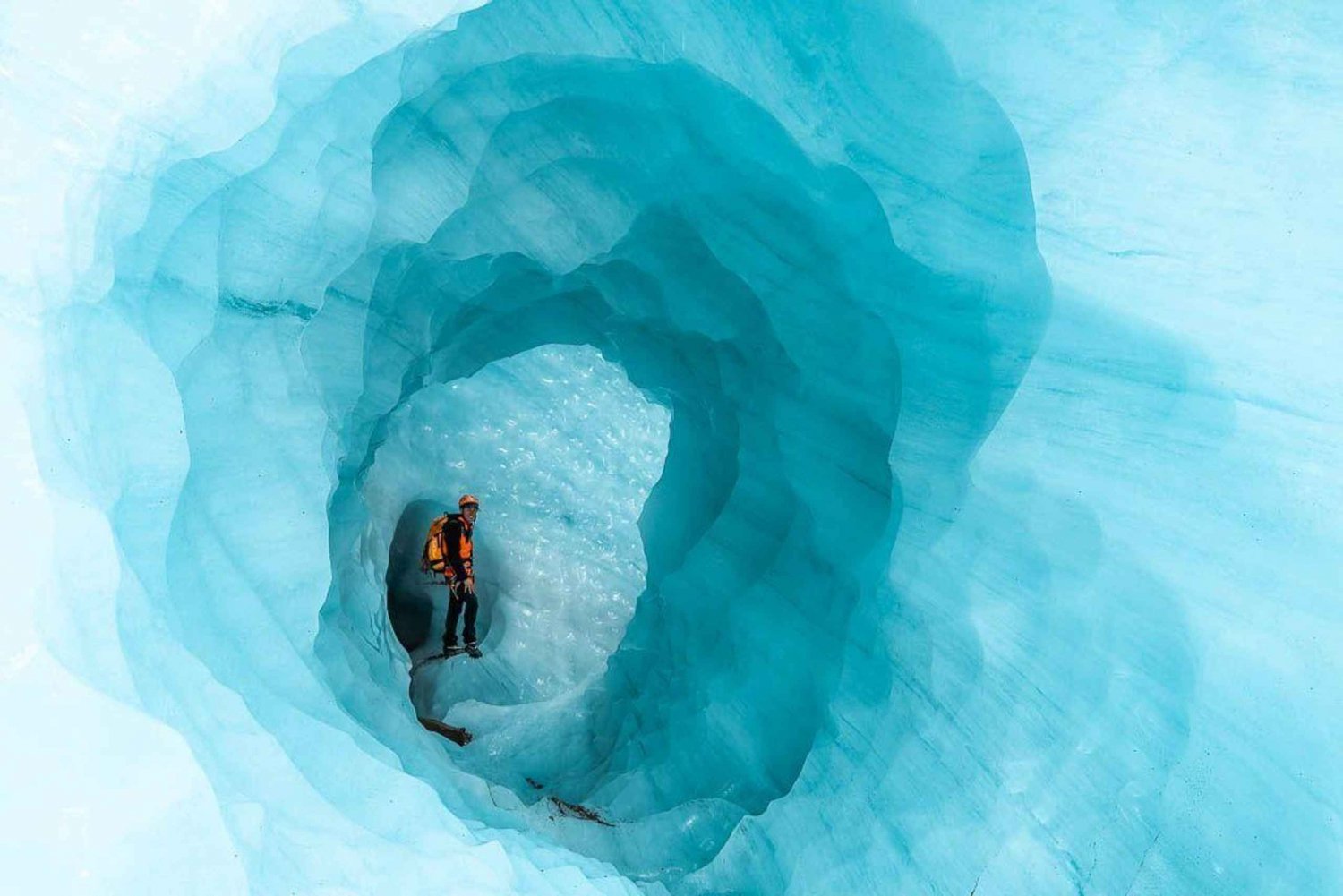 Puerto Natales: Ice Trek Grey Glacier (Overnight Experience)