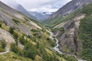 Puerto Natales: Guided Base Torres Trek