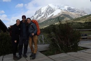 Puerto Natales: Guided Base Torres Trek