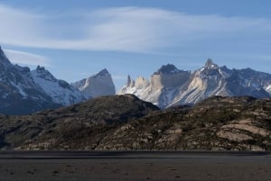 Puerto Natales: Torres del Paine Full Day Tour
