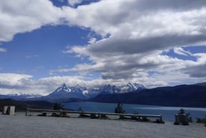 Puerto Natales: Torres del Paine Full Day Tour