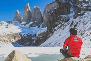 Puerto Natales: Tourpakket (Hele dag + Basis Torres + Grijs)