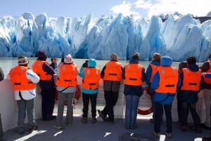 Puerto Natales: transfer naar de Grey Glacier Navigation