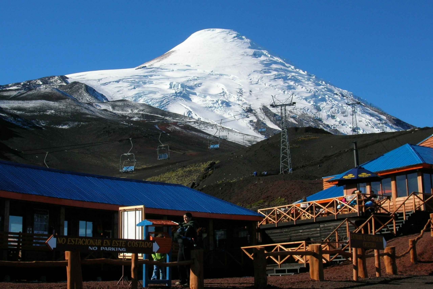 Puerto Varas: Osorno Volcano, Petrohue Falls Full-day Trip