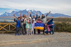 Punta Arenas: Ganztägiger Ausflug Torres del Paine + Milodón (mit Flughafentransfer)