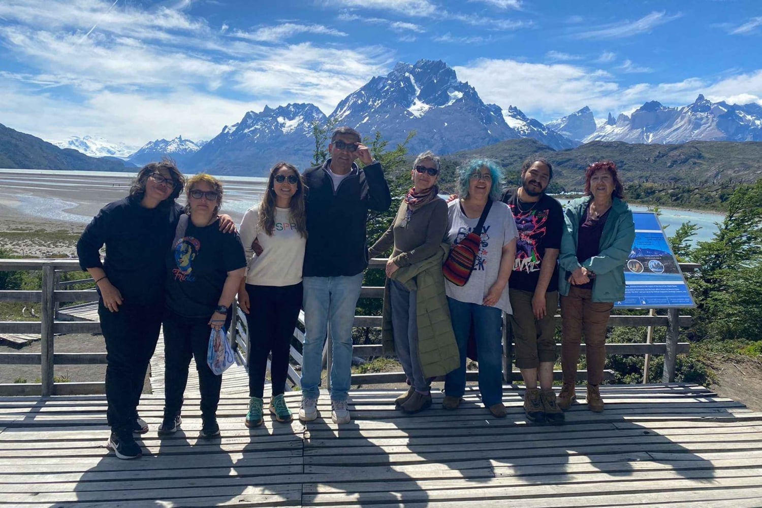 Punta Arenas : Journée complète à Torres del Paine + Milodón (avec transfert aéroport)