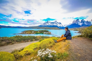 Punta Arenas : Journée complète à Torres del Paine + Milodón (avec transfert aéroport)