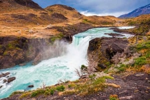 Punta Arenas: Torres del Paine & Grey Glacier Full-Day Boat