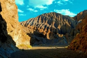 Visite de la vallée de l'arc-en-ciel : Couleurs et saveurs envoûtantes
