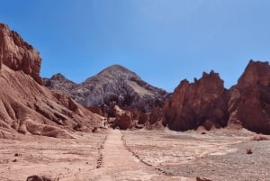 Valle del Arcoíris: tour con petroglifos, Cañón Arcoíris y Cascada Seca.