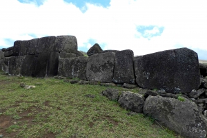 Rapa Nui: Orongo to Ana Te Pahu