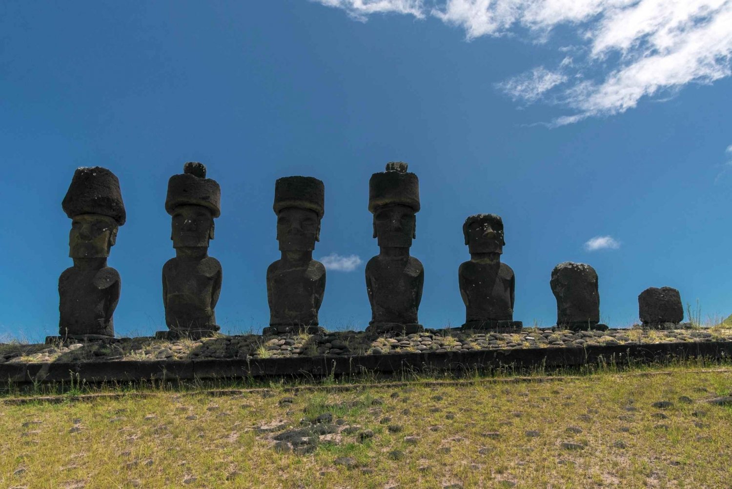 Da Hanga Roa: tour panoramico dell'Isola di Pasqua di un'intera giornata