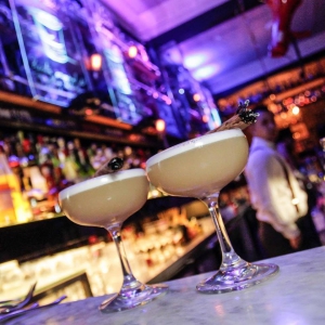 Red Luxury Bar
