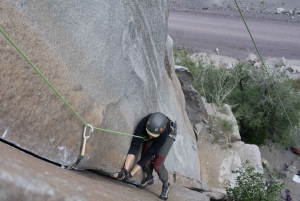 From Santiago: Rock Climbing Trip in Cajón del Maipo