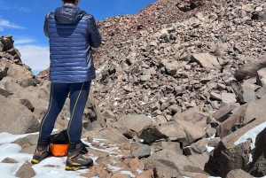 Cumbre del Volcán Sairecabur, cerca de 6000msnm.