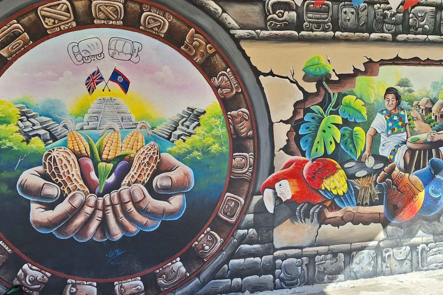 SAN IGNACIO : Expérience de calligraphie alimentaire avec une famille maya