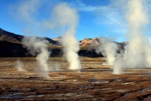 San Pedro de Atacama: El Tatio Geysers & Machuca Lagoon Trip