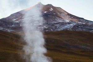 San Pedro de Atacama: El Tatio Geysers Tour
