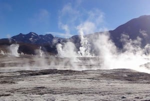 San Pedro de Atacama : Geysers del Tatio + Thermals + Machuca