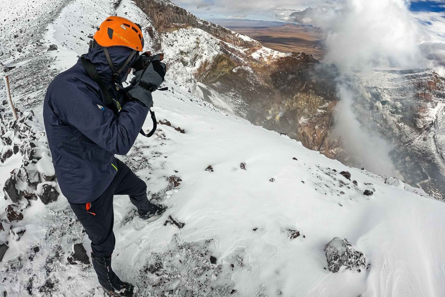 San Pedro de Atacama: Láscar Volcano Summit Hiking Day Trip