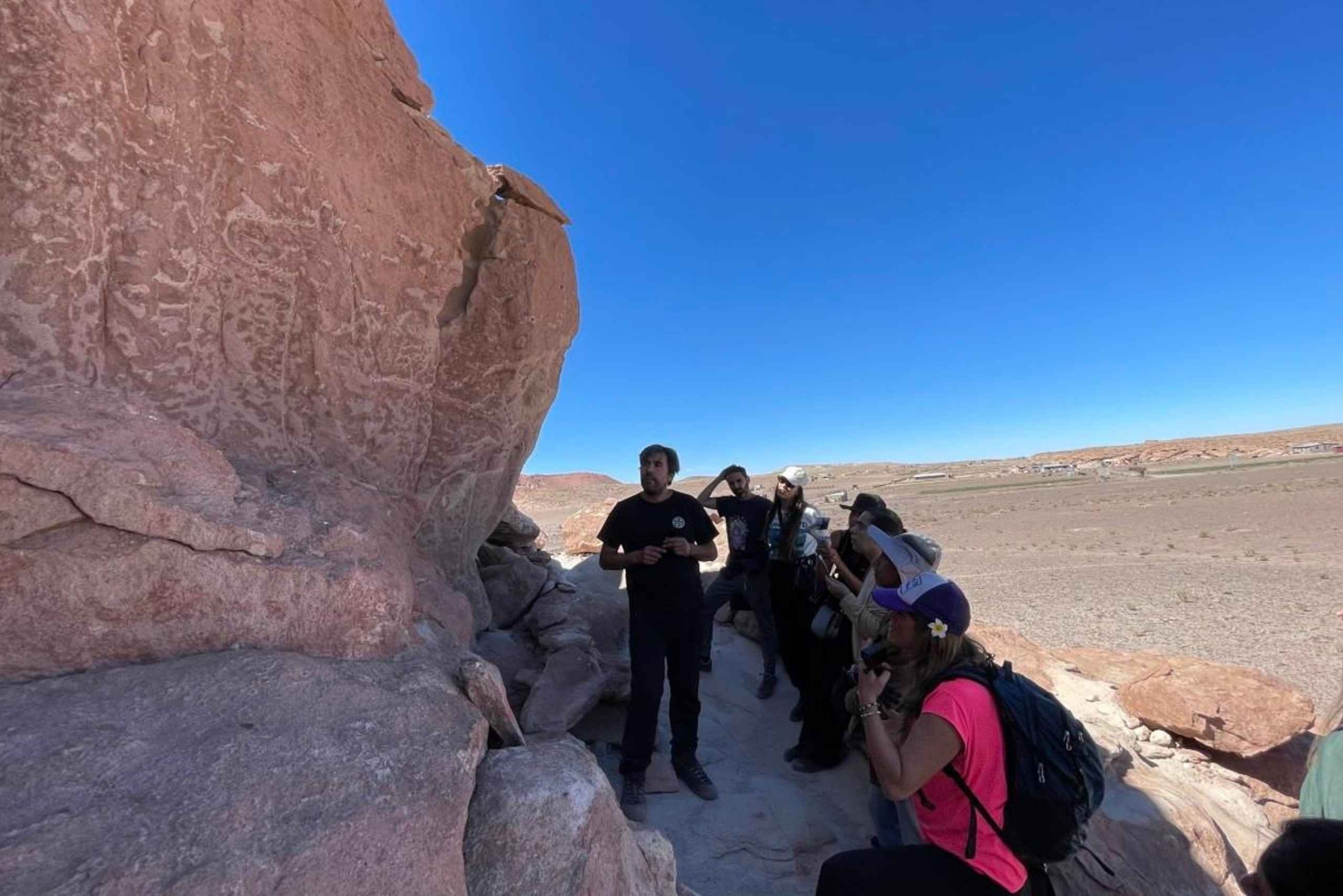 San Pedro de Atacama: Tour della Valle dell'Arcobaleno e dei Petroglifi
