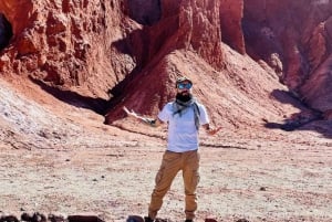 San Pedro de Atacama: Rainbow Valley & Good Herbs Tour