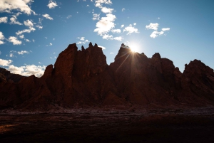 San Pedro de Atacama: Rainbow Valley & Hierbas Buenas Tour