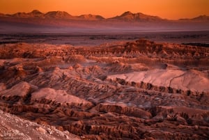 San Pedro de Atacama : Coucher de soleil dans la vallée de la lune
