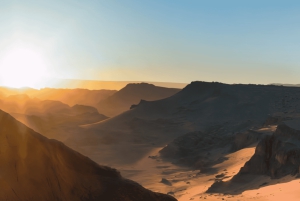 San Pedro de Atacama: Valle de la Luna Tour with Snacks