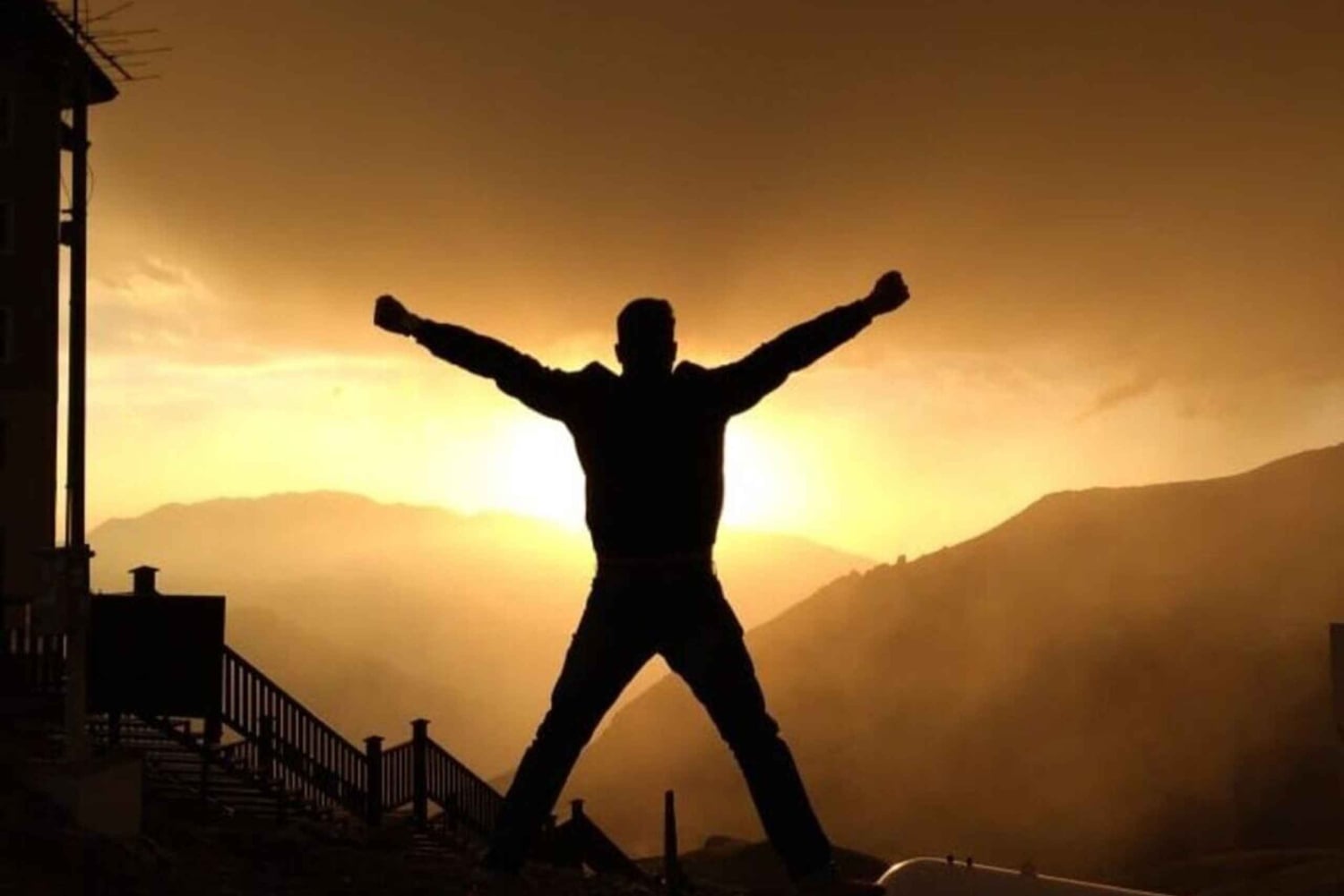 Santiago: Andes Mountains Sunset and Valle Nevado & Picnic