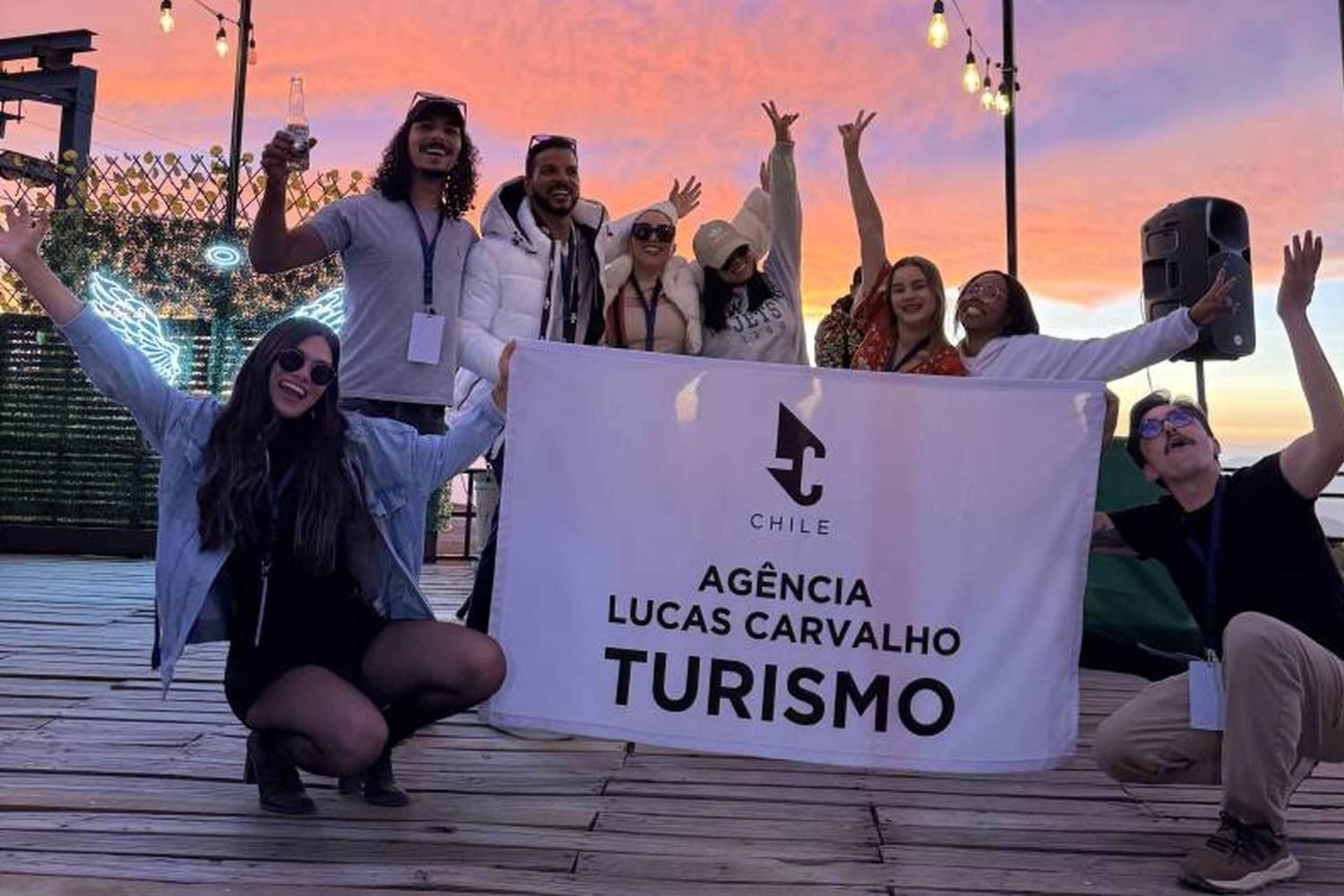 Santiago: Andes Sunset Tour with Picnic & Guide