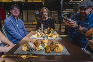 Santiago: Barrio Italia Food Tour with Tastings & Drinks