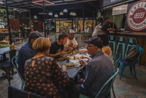Santiago: Barrio Italia Food Tour with Tastings & Drinks