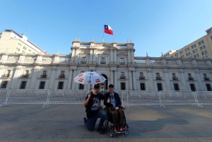 Santiago de Chile: Historiallinen keskusta Asiantunteva opas historiaan ja gastronomiaan