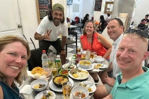 Santiago: Tour met proeverijen