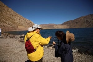 Santiago: Full day Embalse del Yeso, Casa de Chocolate, picnic & Hot Springs