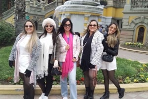 Santiago: Guided Walking Tour of the Historical Old Town