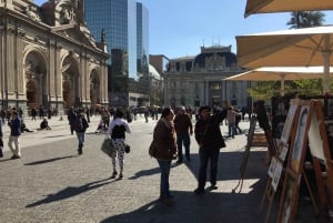 Santiago: Half-Day Guided Coach Tour and Local Snack