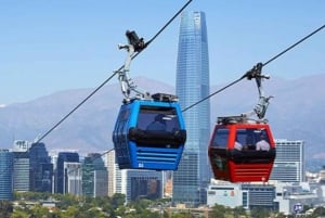 Santiago: Tour privato della città con i suoi punti salienti