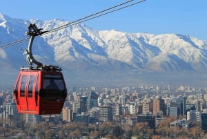 Santiago: Hop-on Hop-off Bus Day Ticket with Audioguide