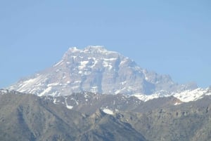 Santiago: Inca Lagoon and Vineyard Visit with Wine Tasting