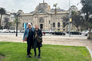 Santiago | La Moneda | Praça principal | Museu Precolombiano
