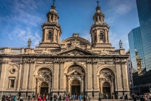 Santiago: tour guidato a piedi con una guida dei siti da non perdere