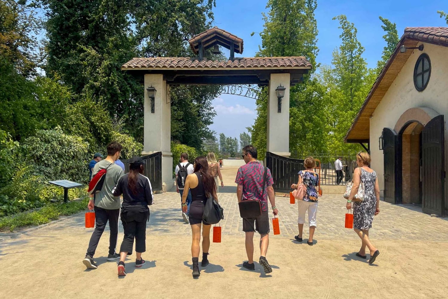 Сантьяго: официальный трансфер на винодельню Concha y Toro