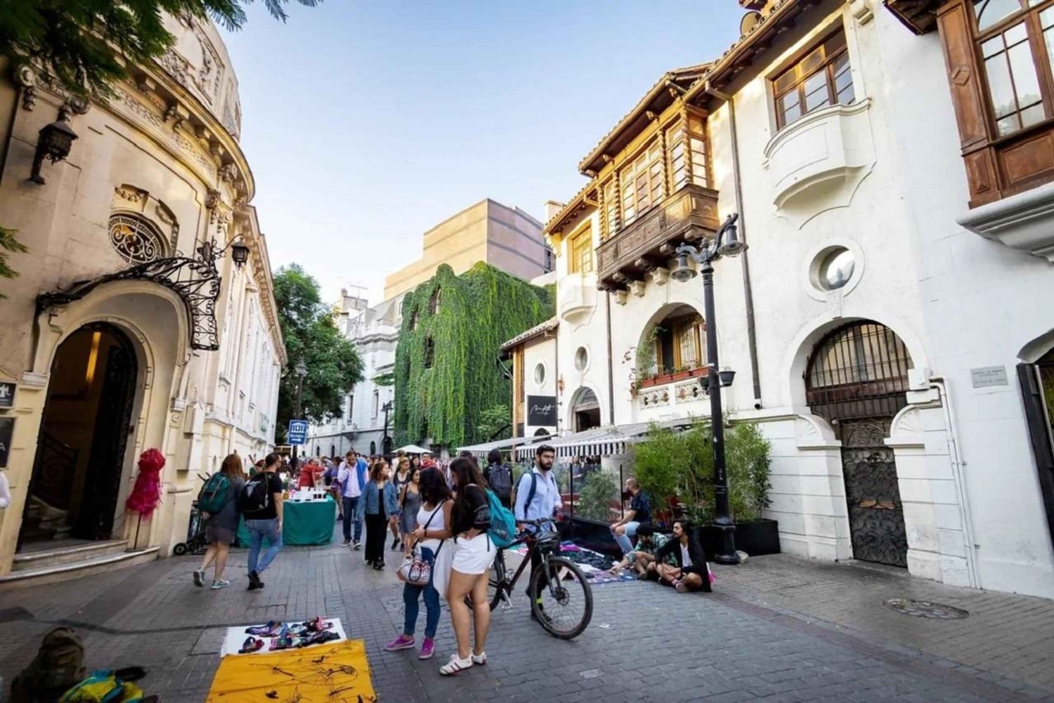 Santiago: Privat bytur med Neruda-museet