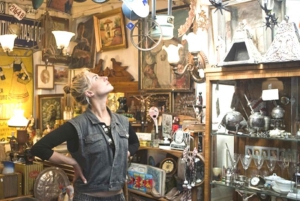 Santiago: Private City Tour with Neruda Museum