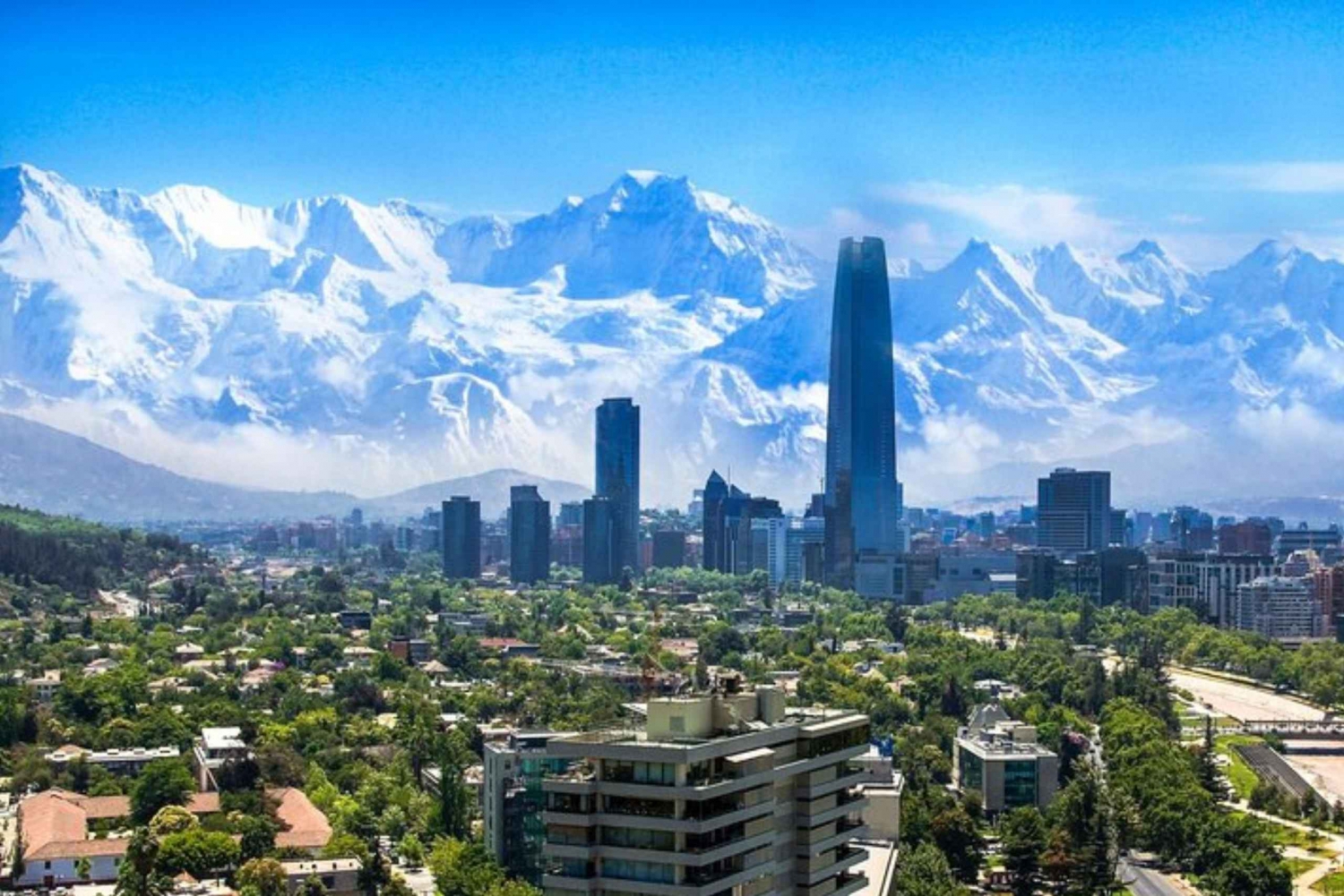 Santiago: Private custom tour with a local guide