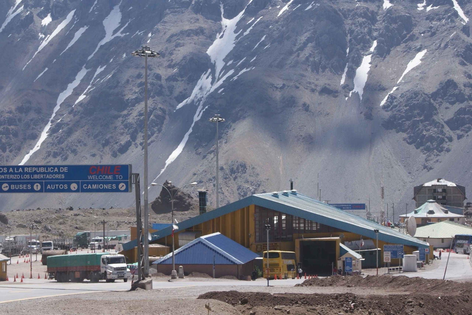 Santiago: Trasferimento panoramico privato a Mendoza.